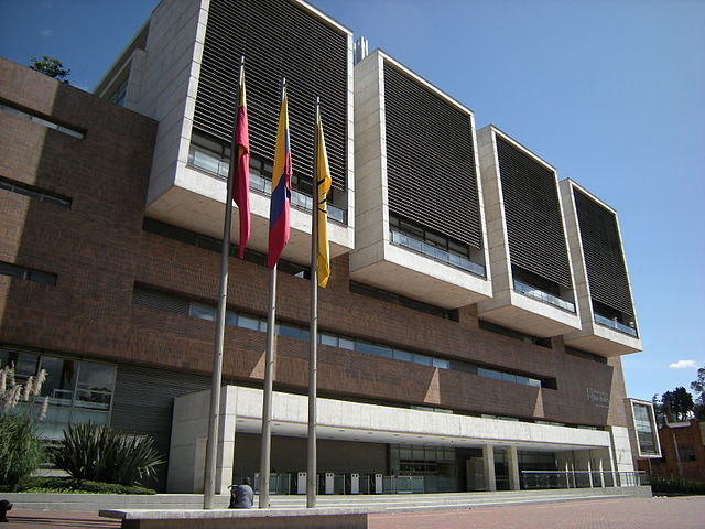 Universidad de los Andes By Leandro Neumann Ciuffo CC BY 2.0 SAEB