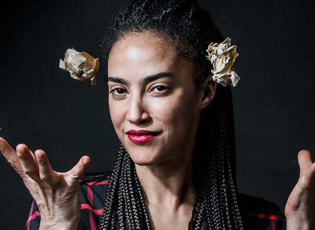 KILOMBA Grada Foto Divulgacao História da Biologia