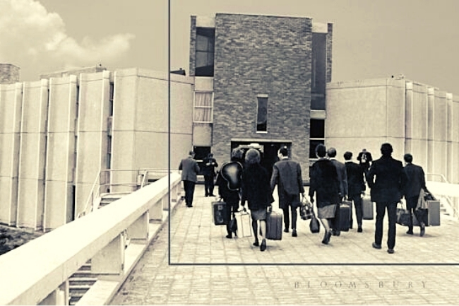 Detalhe de capa de Utopian Universities A Global History of the New Campuses of the 1960s